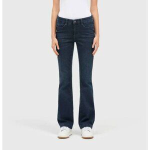 Mac Dream Boot Jeans in Midnight Blue Wash